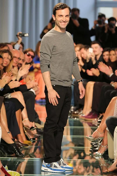 Look 46